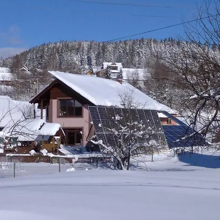 Guest house Комфортні Номери Mykulychyn